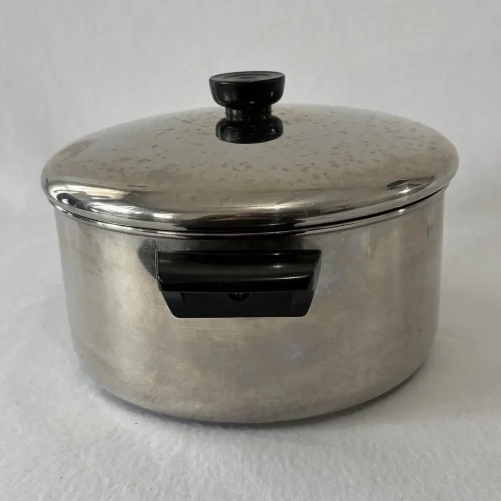Revere Ware 1801 4 1/2 Qt Stainless Steel Stock Pot with Lid 97B